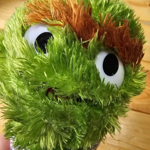 Gund Sesame Street Oscar the Grouch‎ plush Go Away 2019 Stuffed Animal Toy - Picture 3 of 8